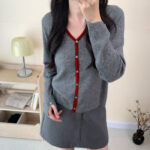 Merino long-sleeved cardigan with open cuffs